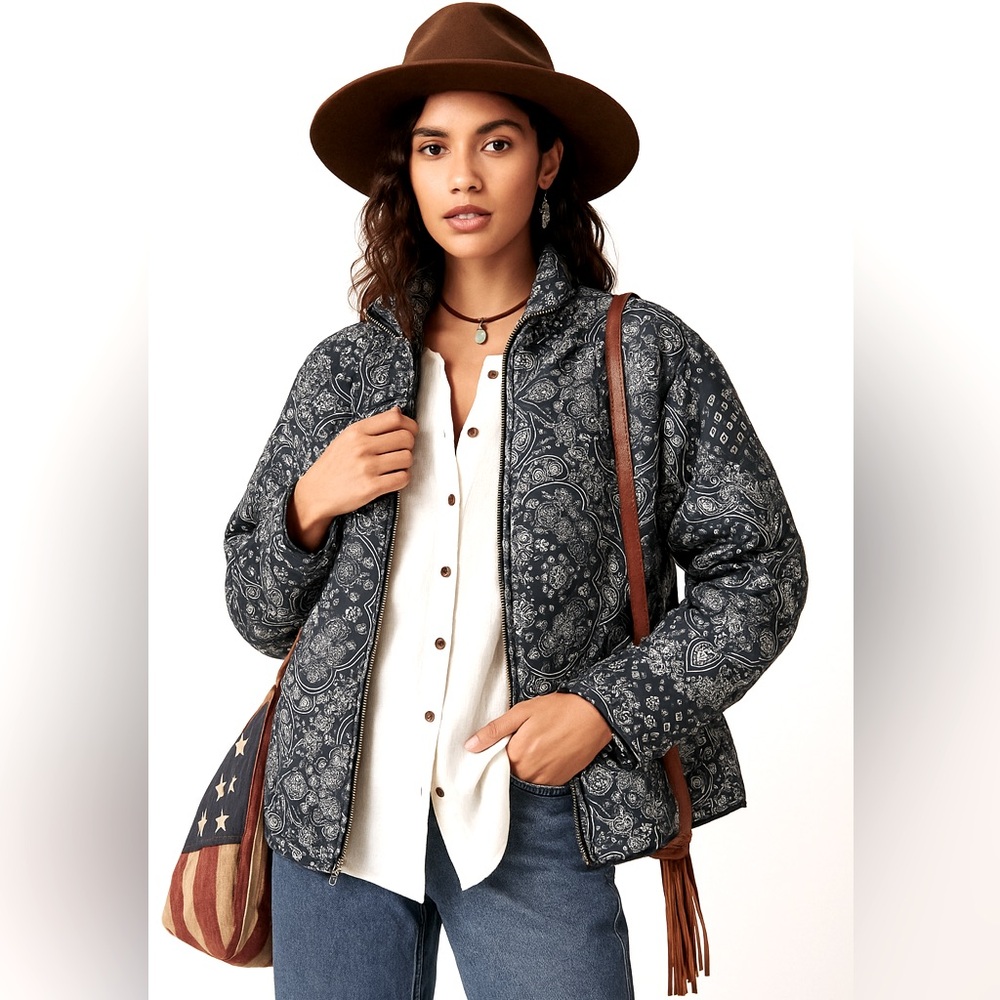 SOPHIE & HAILEE Bandana Paisley Print Quilted Bomber Jacket Zip Up Blue White S